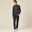 Chemise cintr&eacute;e en coton manches longues noir homme