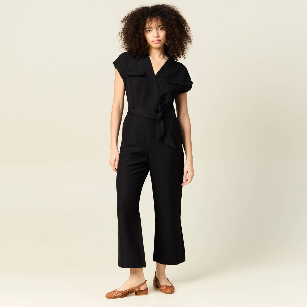 Combinaison pantalon ceinturée noir femme