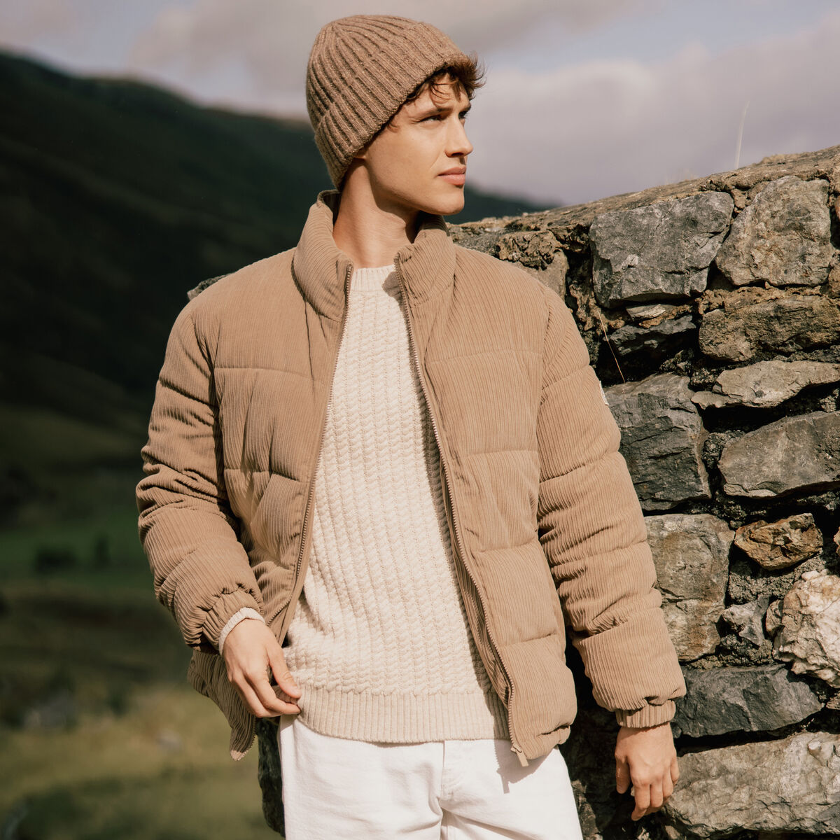 Doudoune courte col montant beige homme