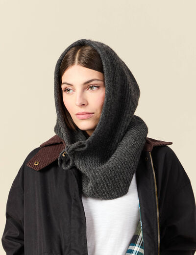 Cagoule tricot&eacute;e gris fonc&eacute; femme