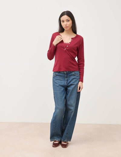 T-shirt cintr&eacute; manches longues rouge fonc&eacute; femme