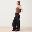 Jeans ample d&eacute;tails clout&eacute;s denim noir femme