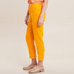 Pantalon flou ceinturé jaune or femme