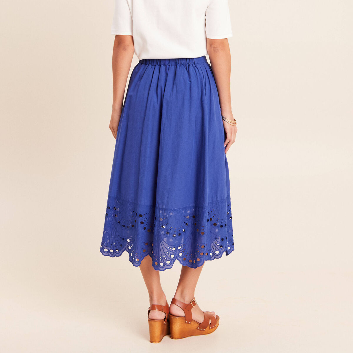 Jupe taille haute doubl&eacute;e avec broderie bleu fonc&eacute; femme