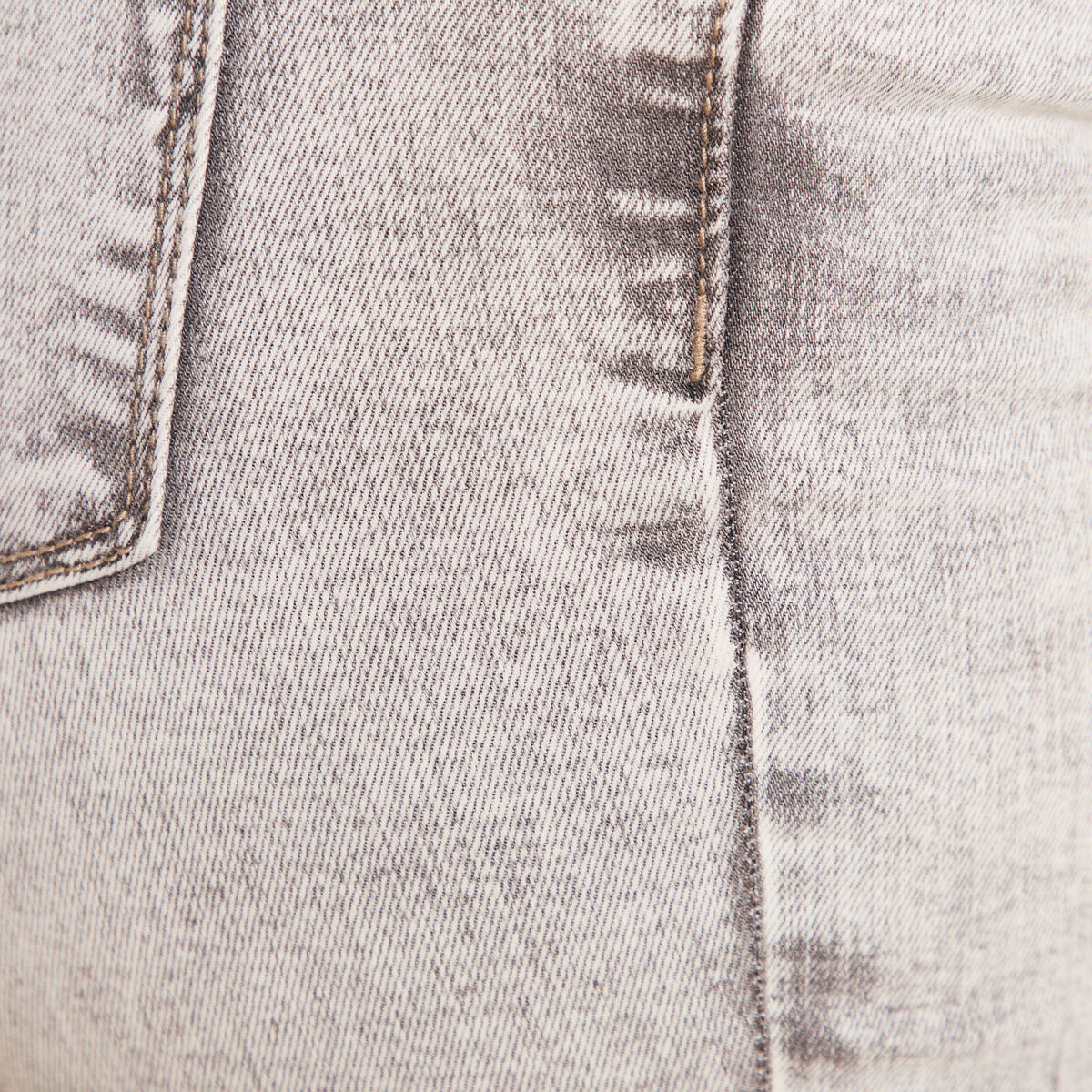 Jean ajust&eacute; taille bascul&eacute;e denim snow gris femme