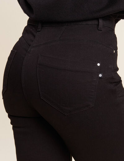 Jean ajusté taille standard long noir femme