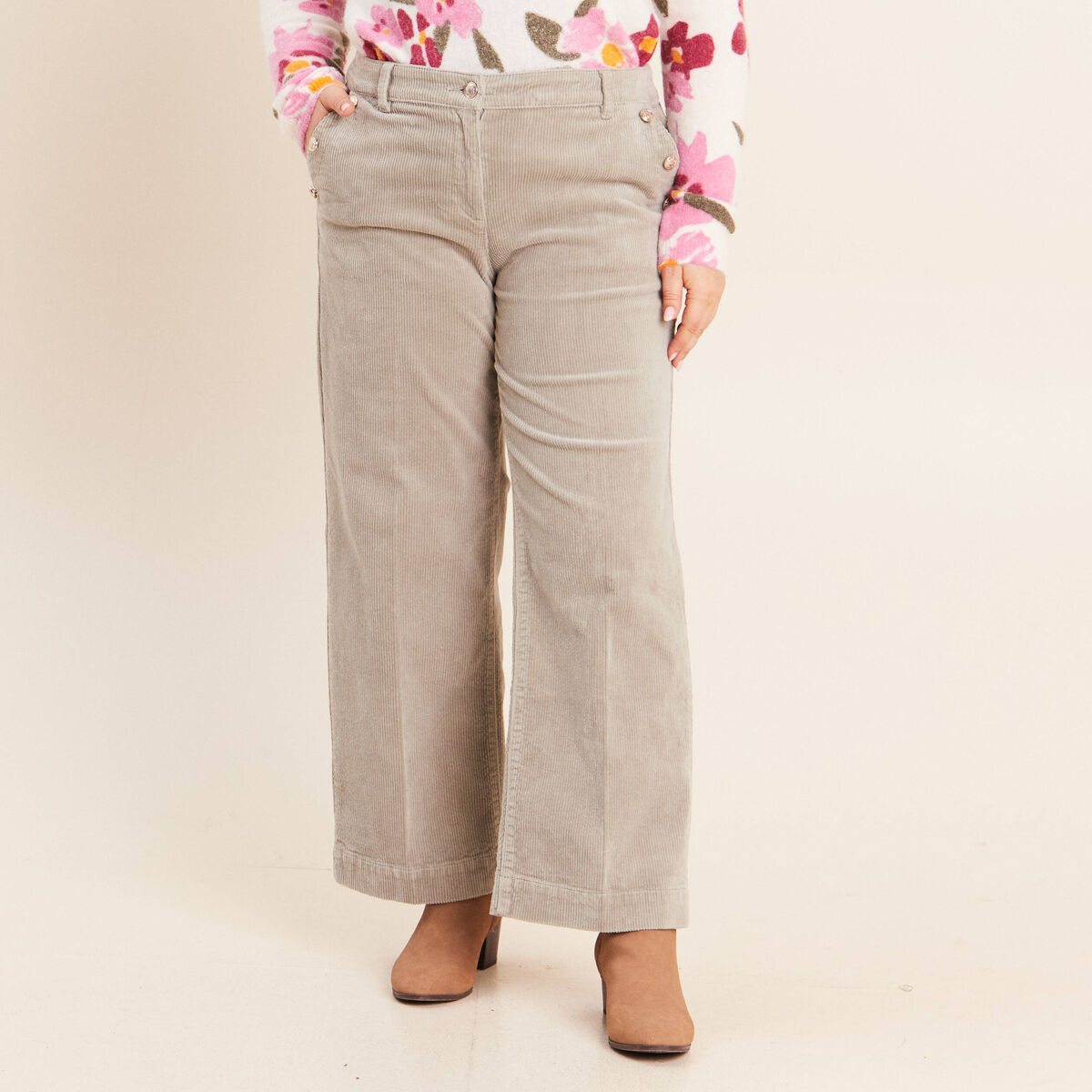 Pantalon large velours c&ocirc;tel&eacute; vert clair femme