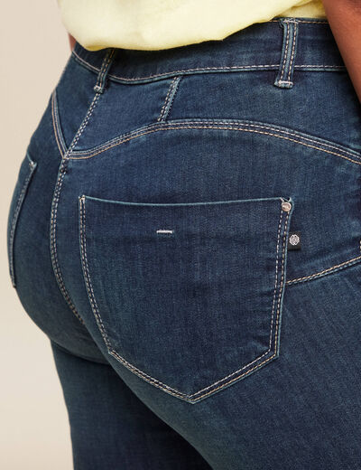 Jeans ajusté taille standard 7/8ème denim brut femme
