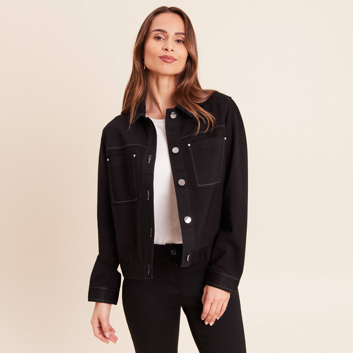 Veste droite courte manches longues denim noir femme