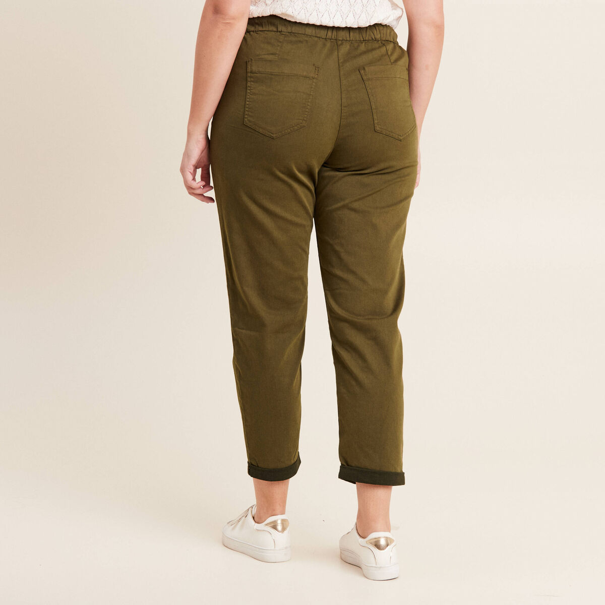 Pantalon coupe mom 7/8&egrave;me vert olive femme