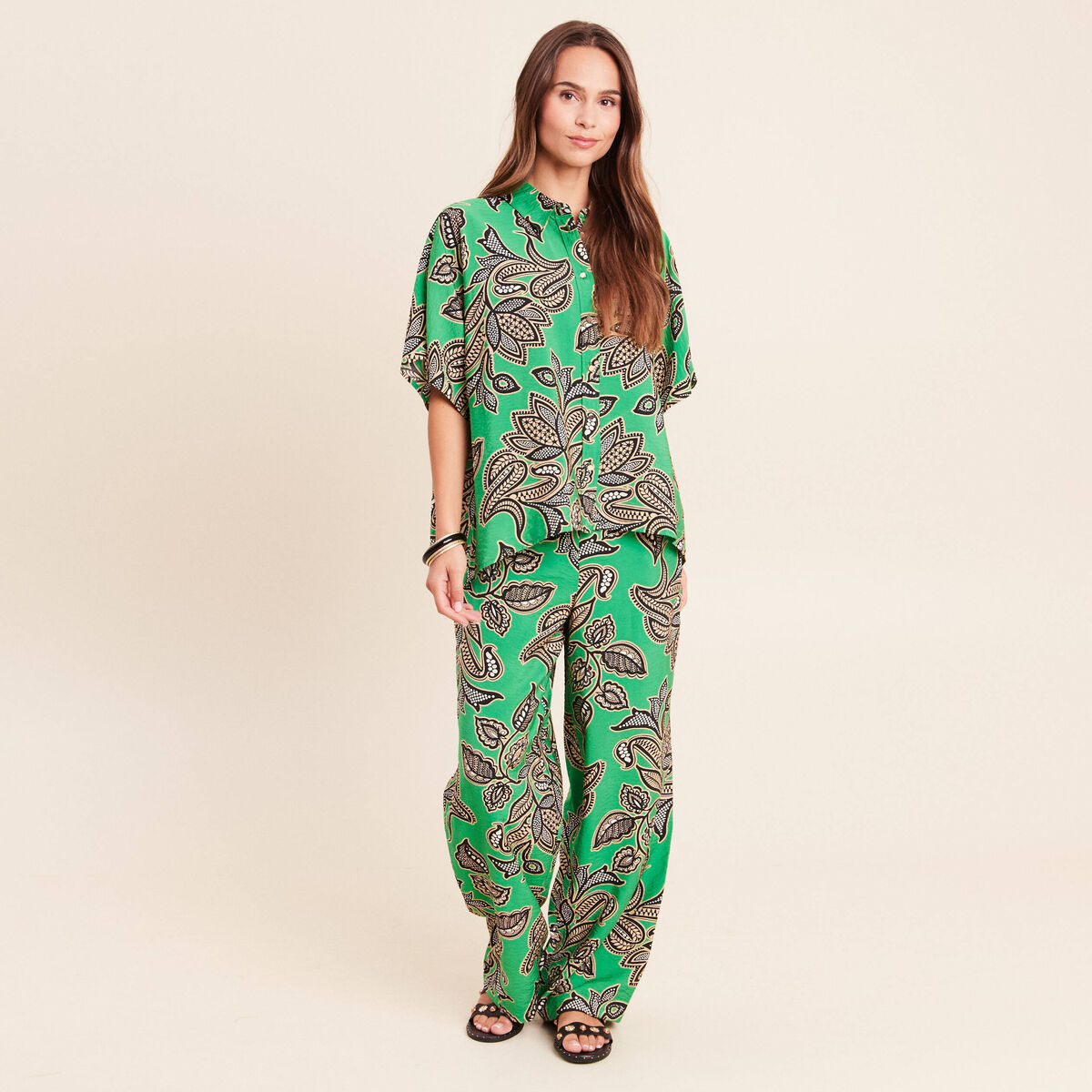 Chemise ample manches courtes fluide vert femme