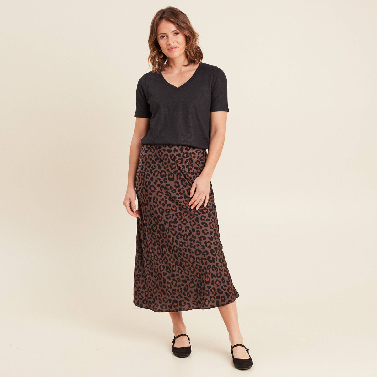 T-shirt col V manches courtes noir femme