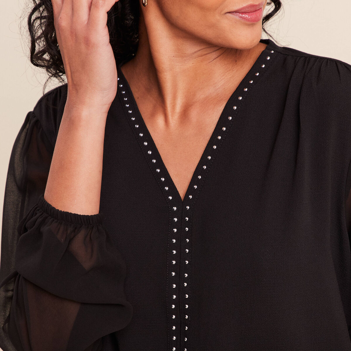 T-shirt col v manches longues noir femme