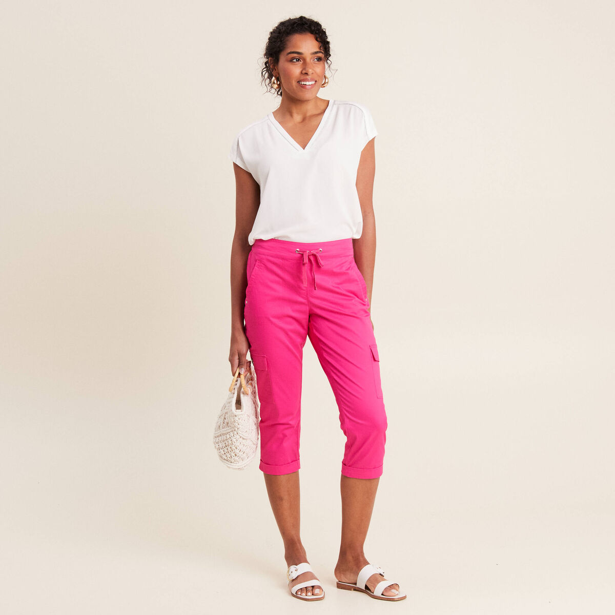 Pantacourt droit poches c&ocirc;t&eacute;s rose fushia femme