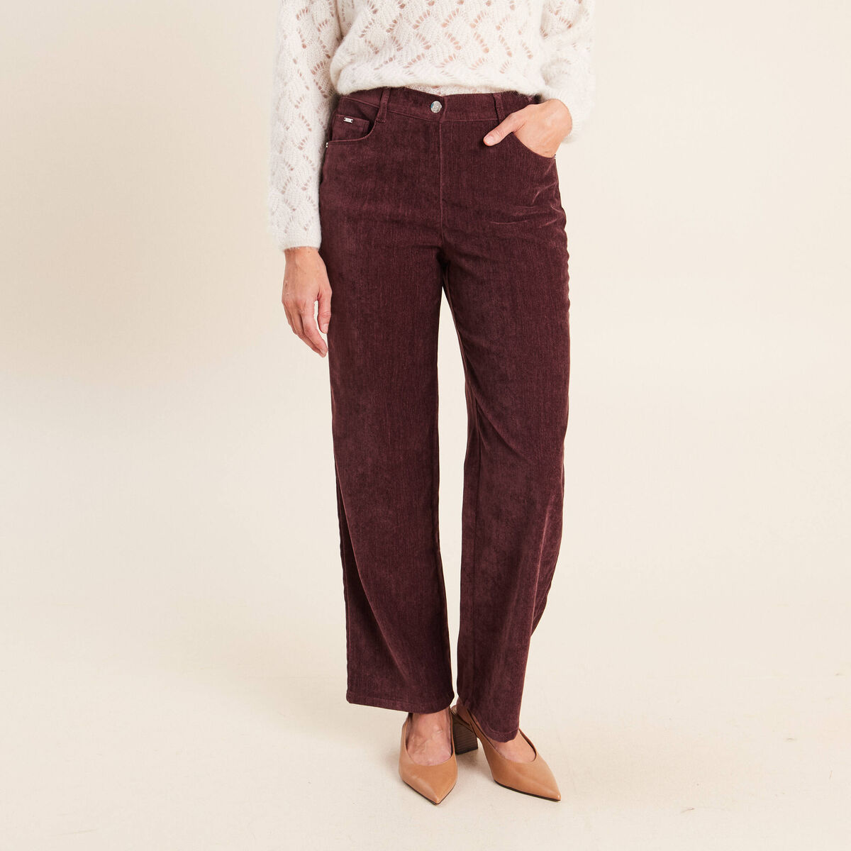 Jean taille haute en velours bordeaux femme