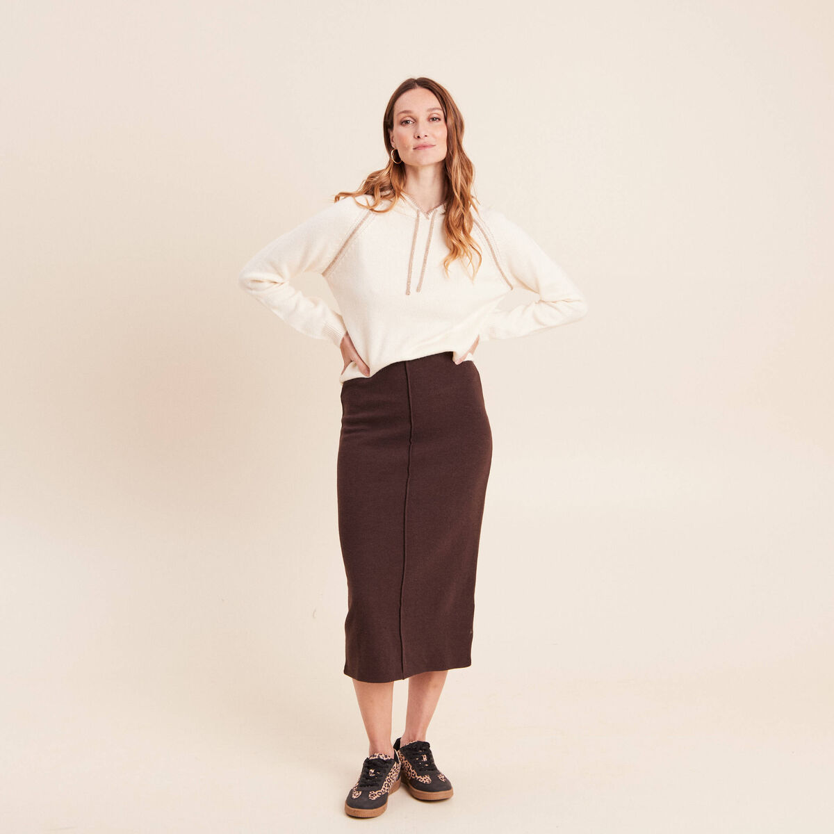 Sweat droit long &agrave; capuche ecru femme