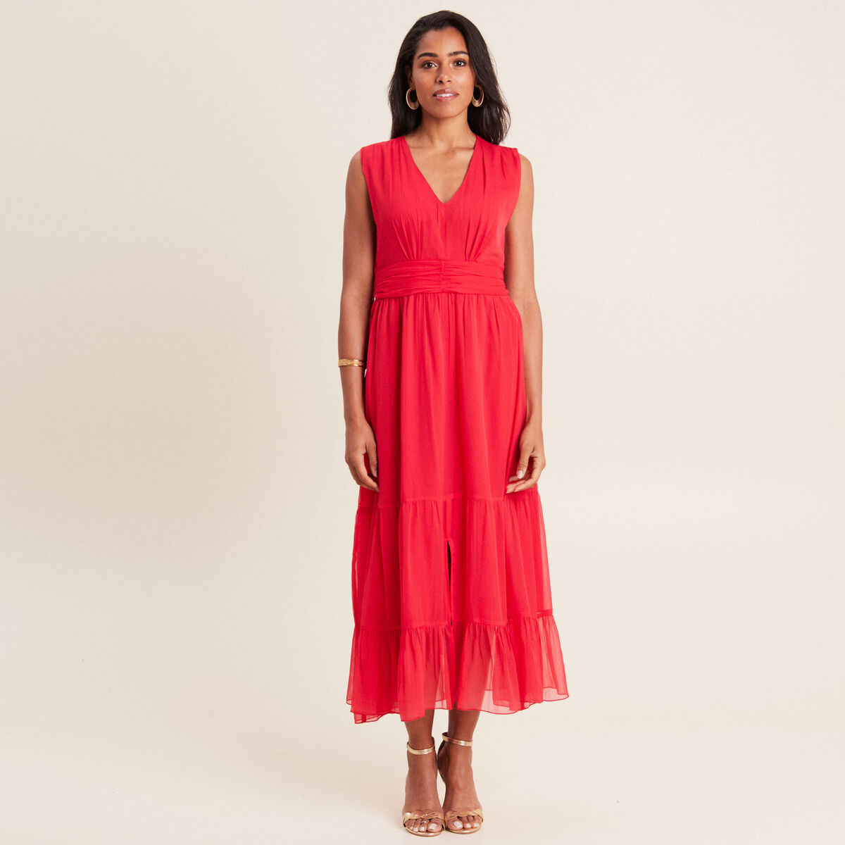 Robe longue &eacute;vas&eacute;e volants rouge femme