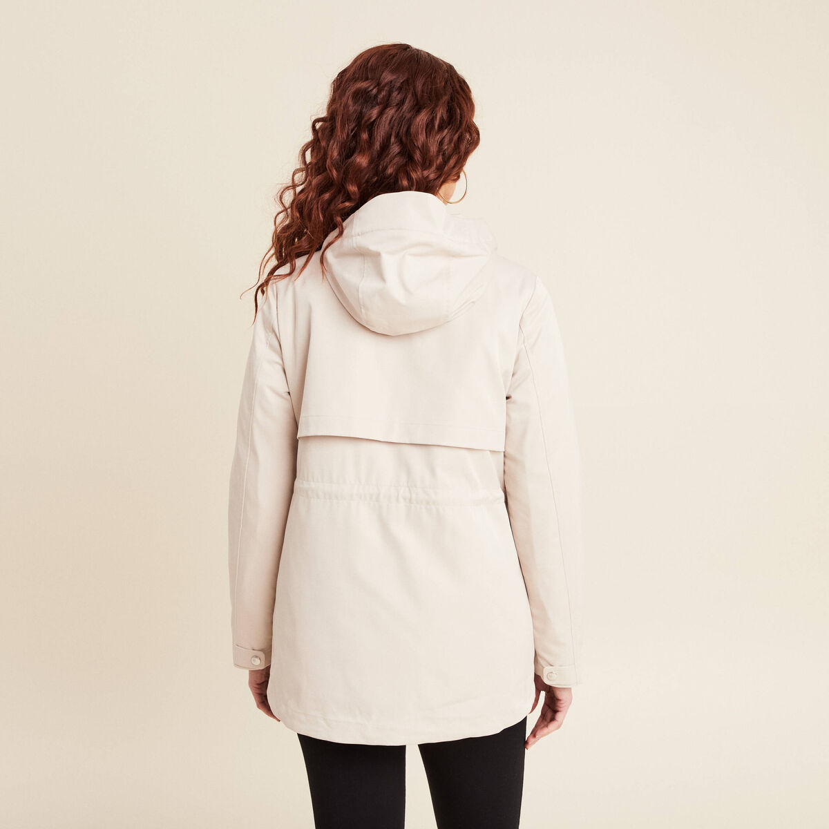 Parka &agrave; capuche sable femme