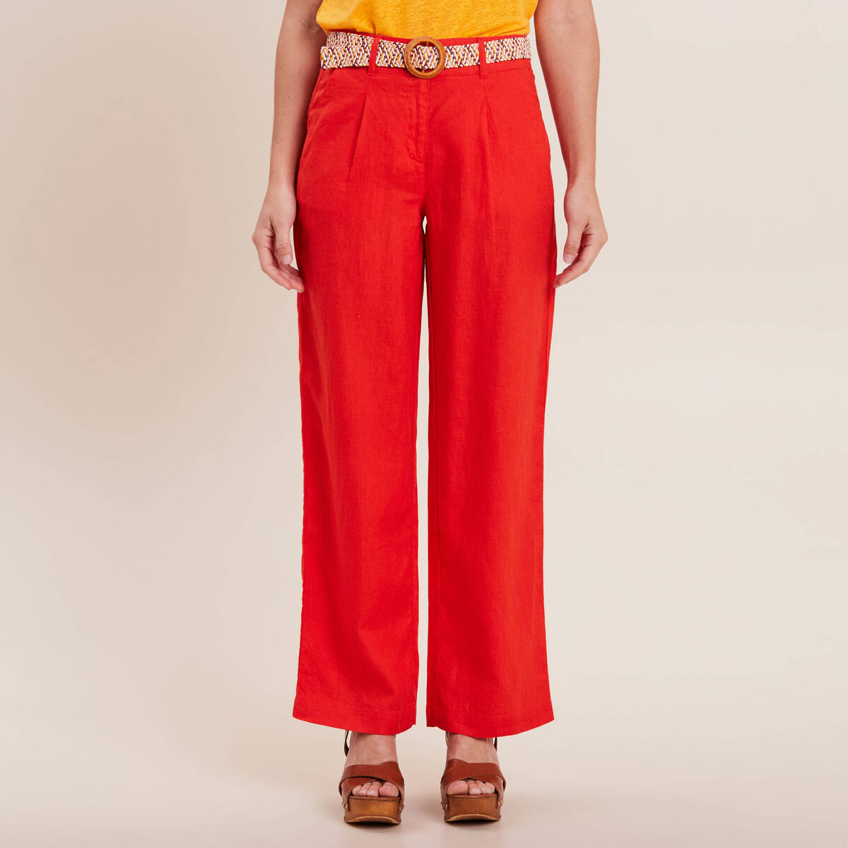 Pantalon large ceintur&eacute; orange femme