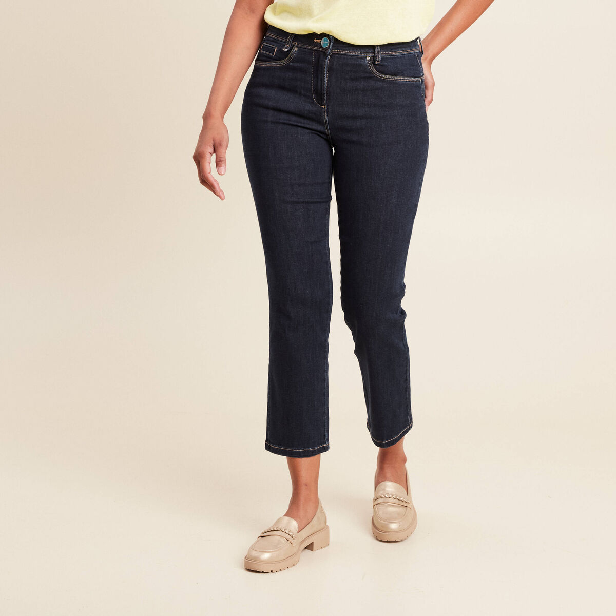 Jean coupe droite 7/8&egrave;me denim brut femme