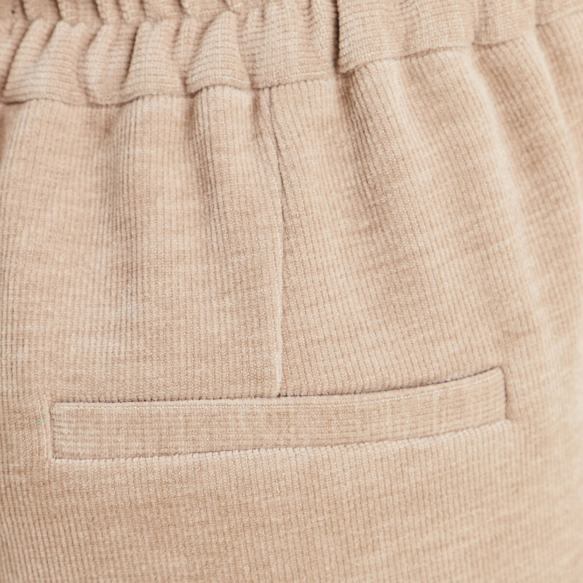 Pantalon loose en velours beige femme