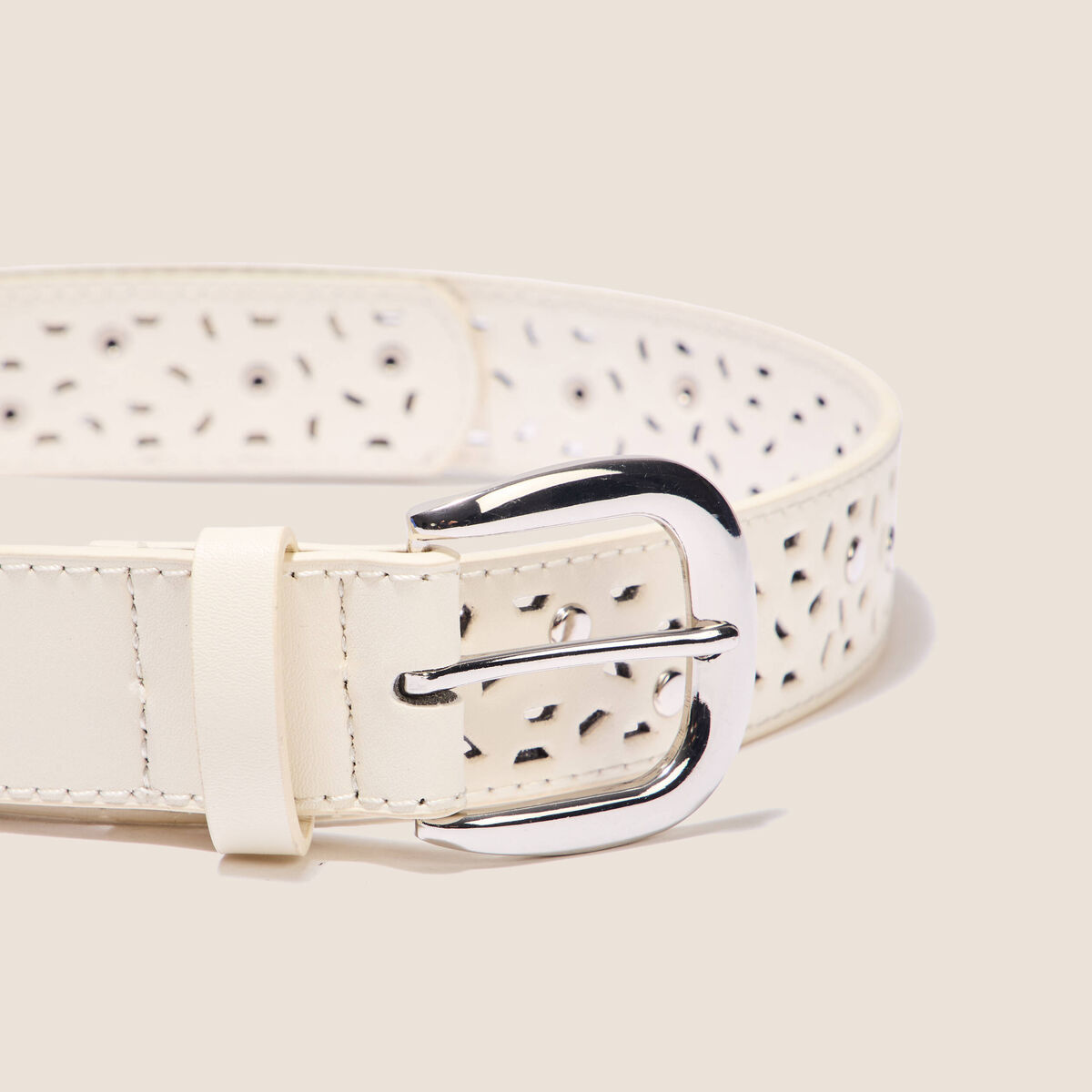 Ceinture perforée et cloutée ecru femme