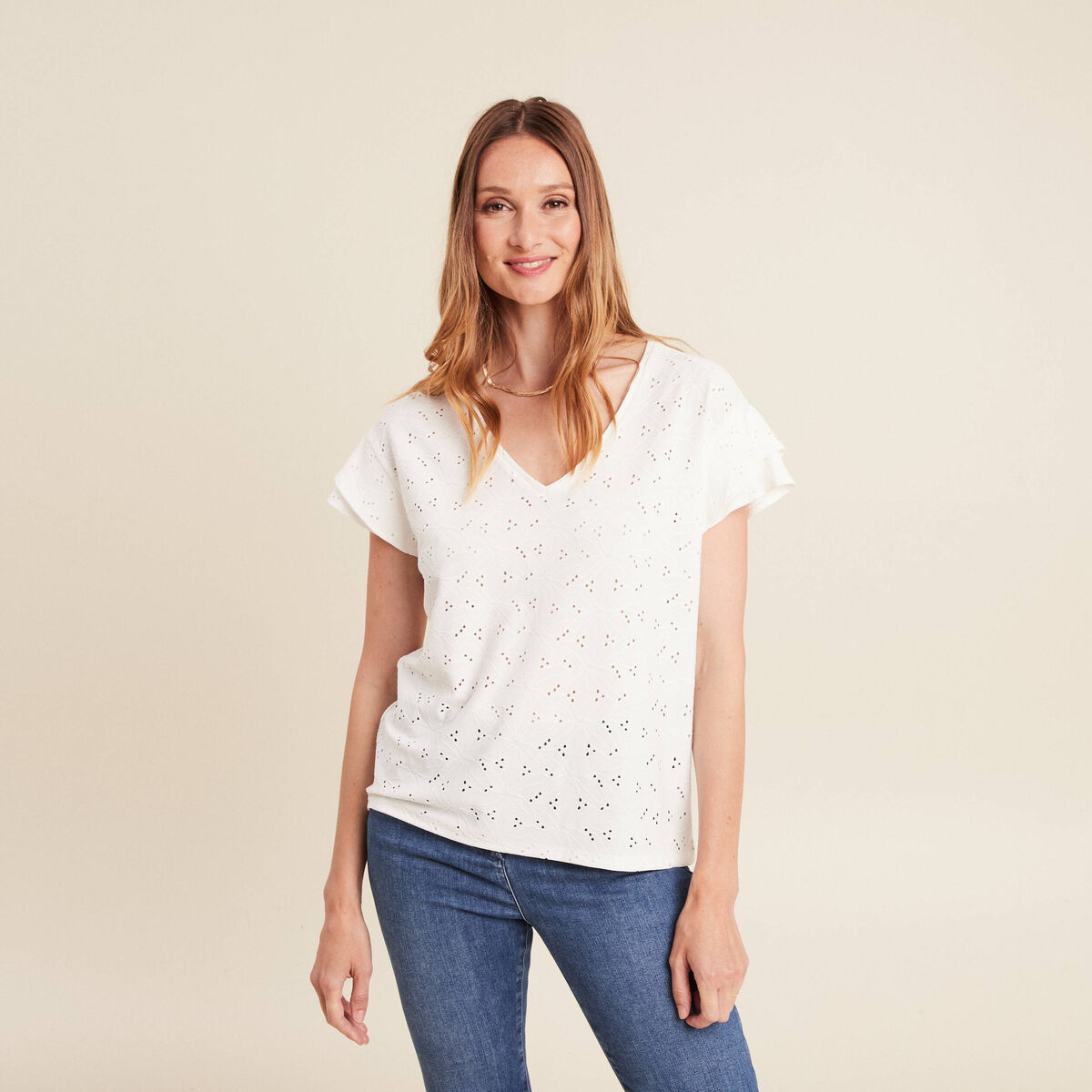T-shirt cintré col V ecru femme