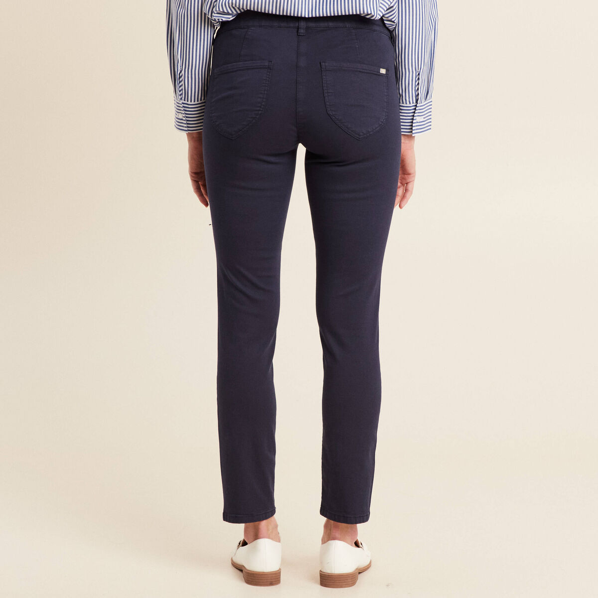 Pantalon magique Le L&eacute;ger coupe ajust&eacute;e bleu marine femme