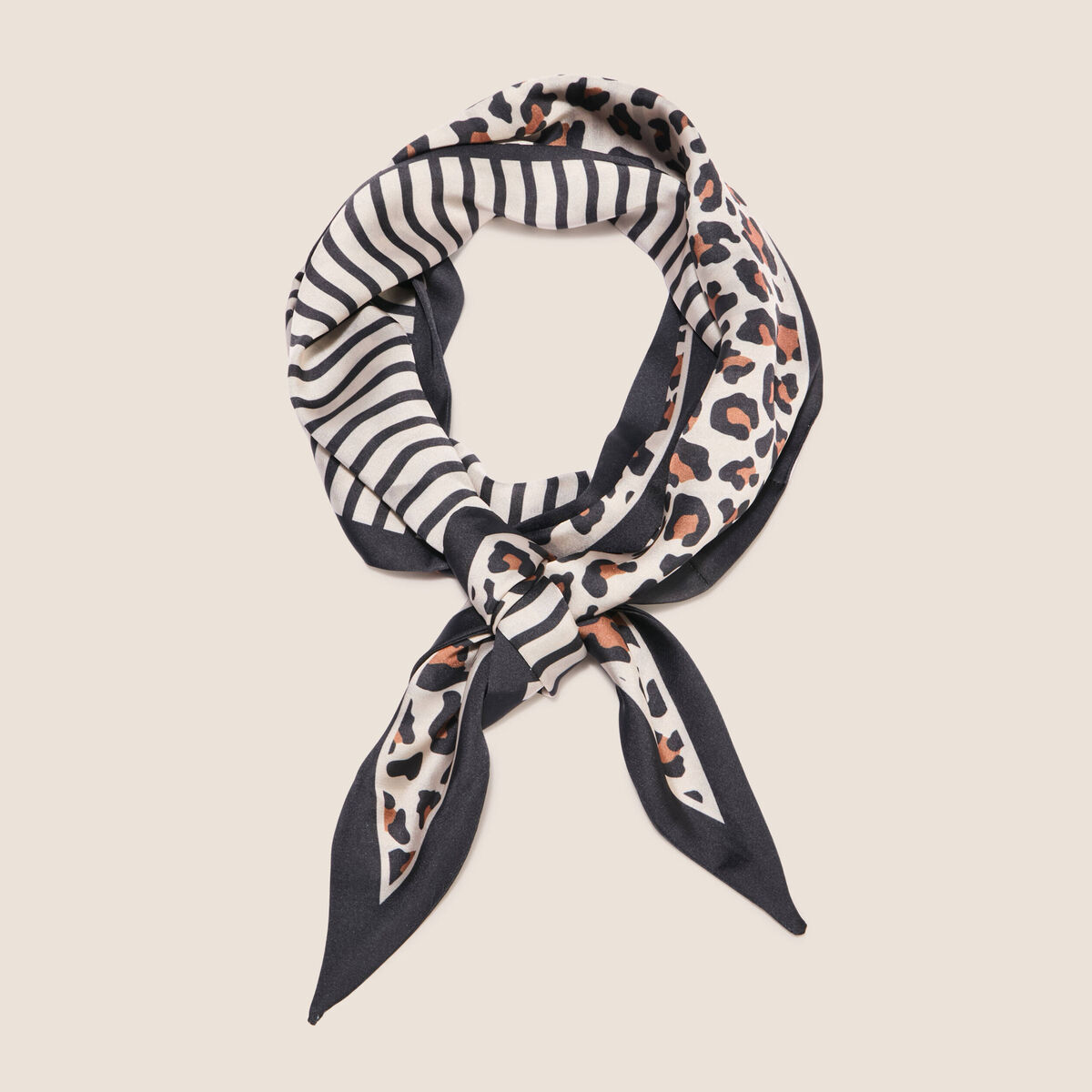 Foulard satin&eacute; noir femme