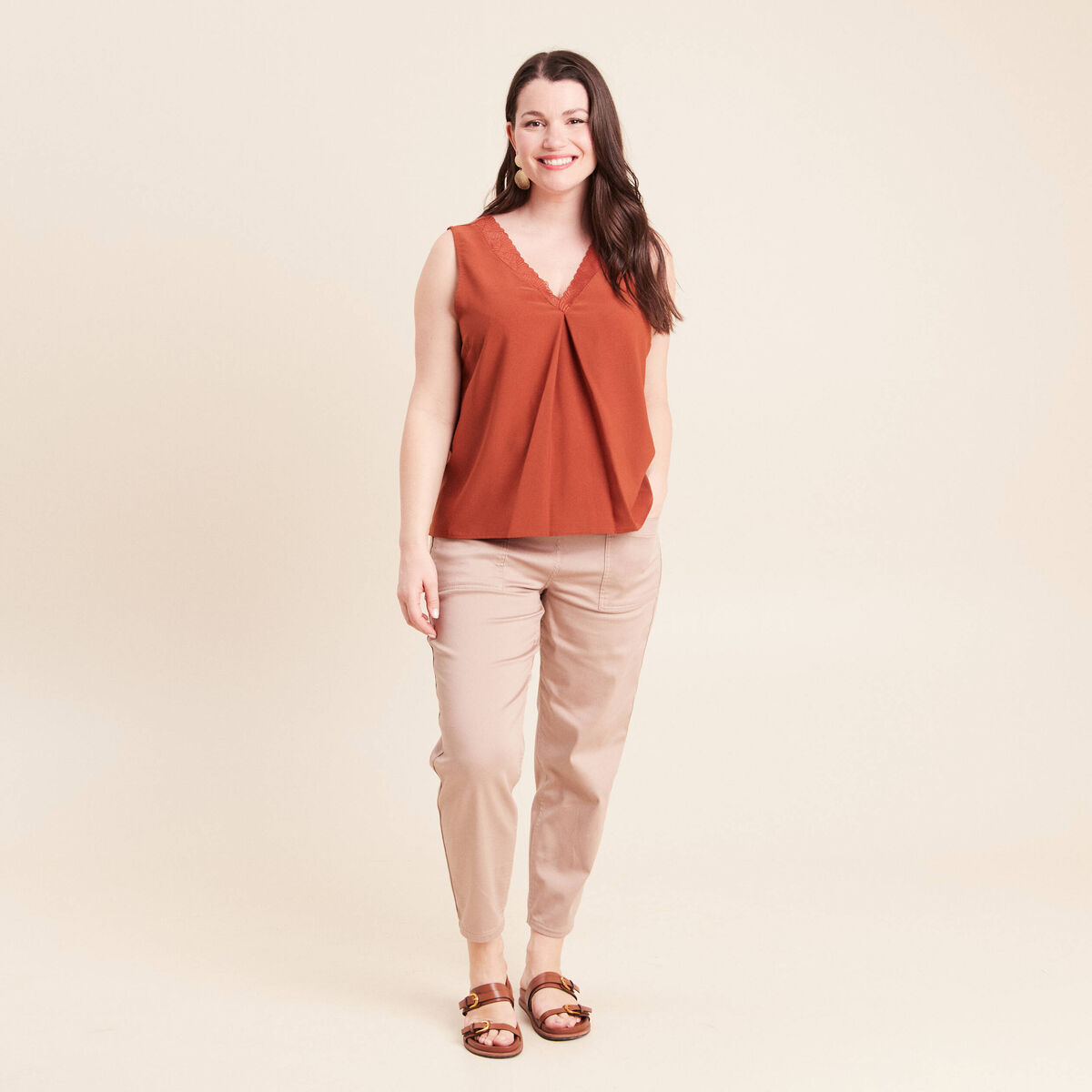 D&eacute;bardeur sans manches marron fonc&eacute; femme