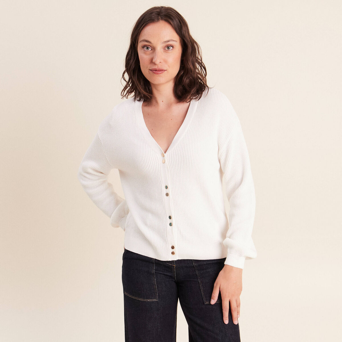 Gilet col v manches longues ecru femme