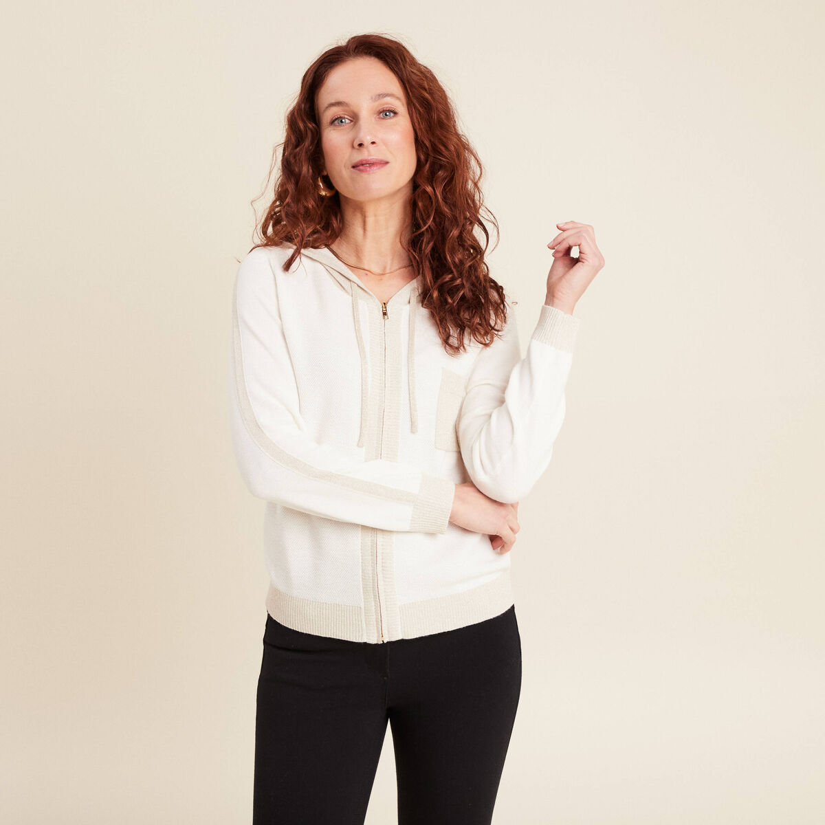 Gilet &agrave; capuche zipp&eacute; ecru femme