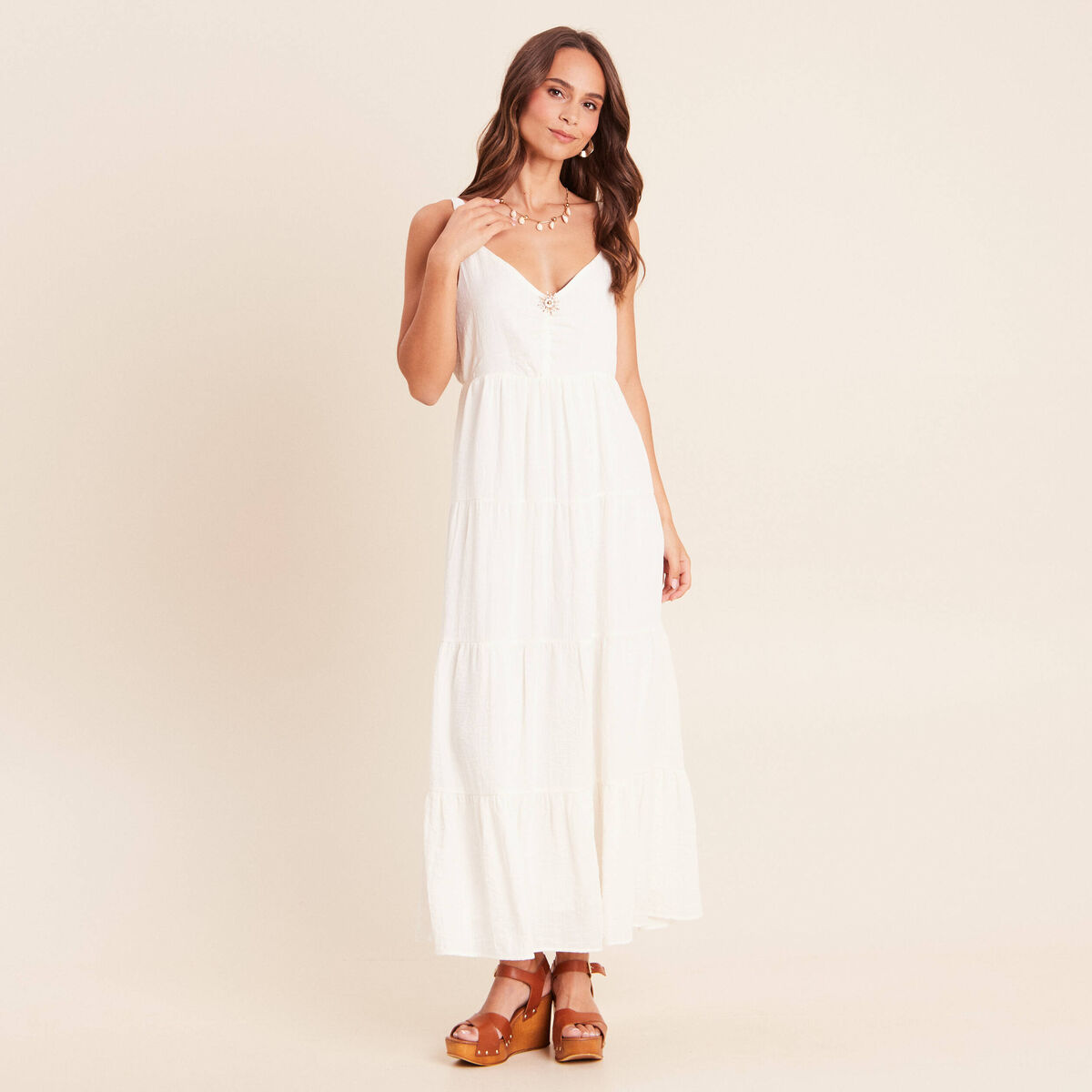 Robe longue &eacute;vas&eacute;e &agrave; fines bretelles ecru femme