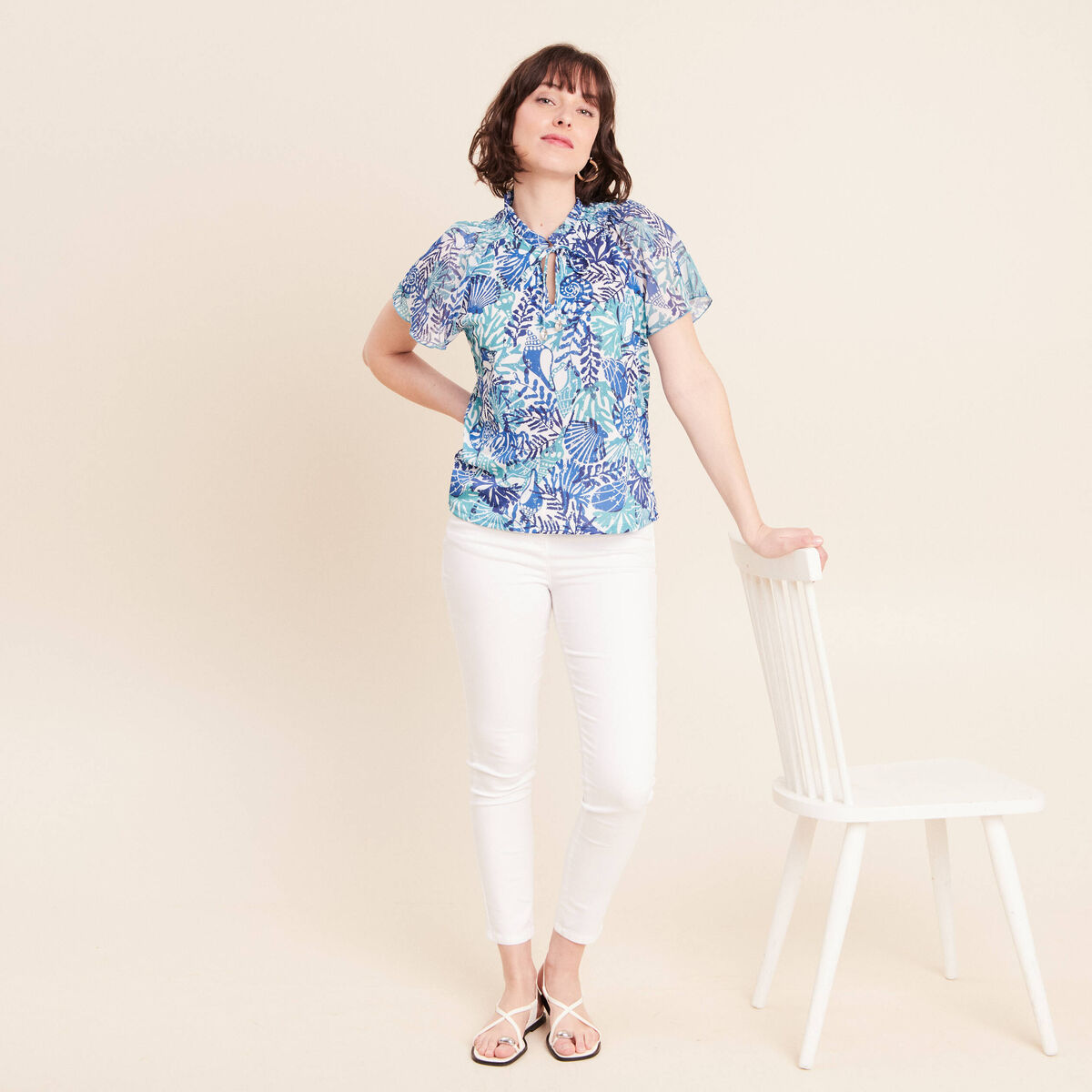 T-shirt col tunisien manches courtes bleu femme