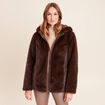 Manteau en fausse fourrure &agrave; capuche marron fonc&eacute; femme