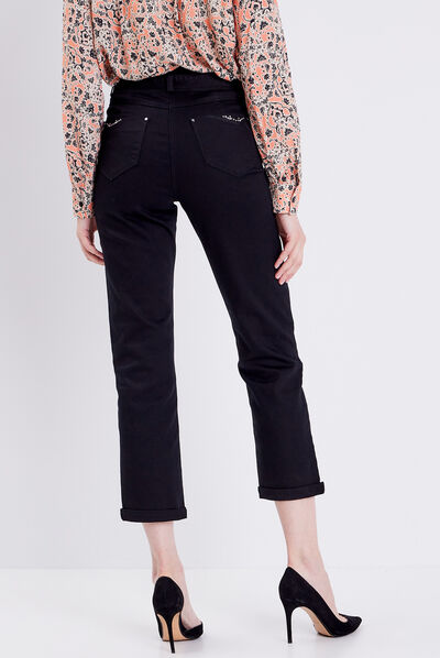 Jean droit détails bijoux noir femme