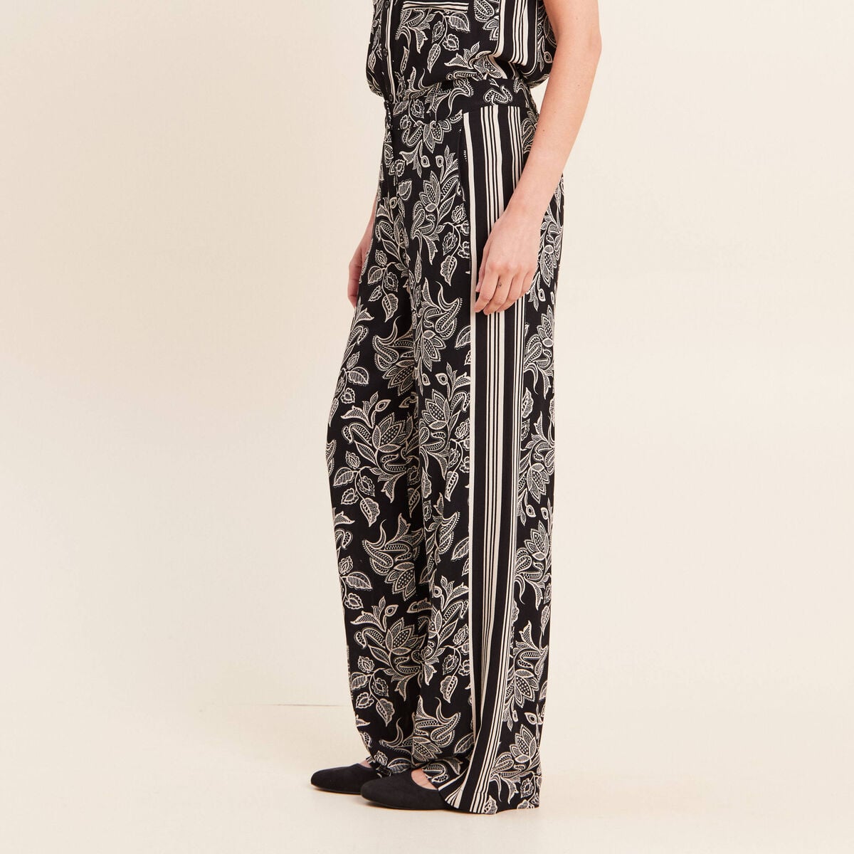 Pantalon fluide coupe large noir femme