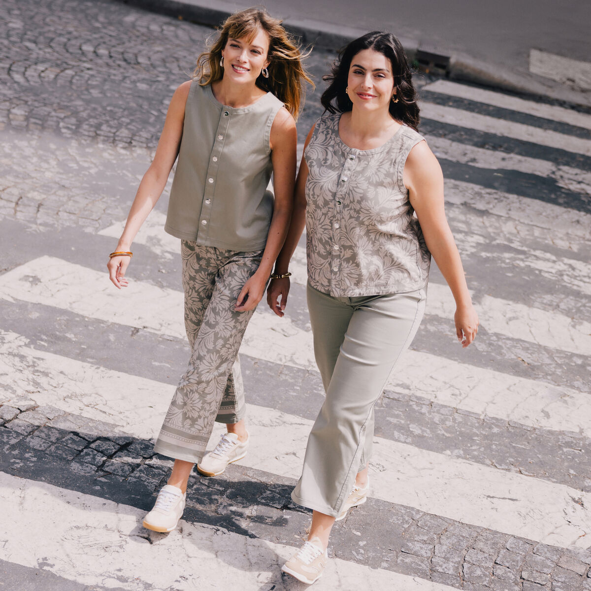 Pantalon r&eacute;versible gris femme