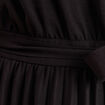 Robe &eacute;vas&eacute;e genou manches tr&egrave;s courtes noir femme