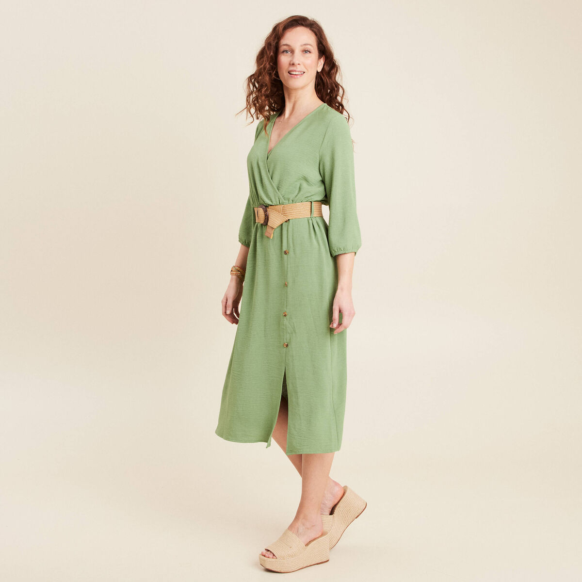 Robe droite ceinturée vert femme