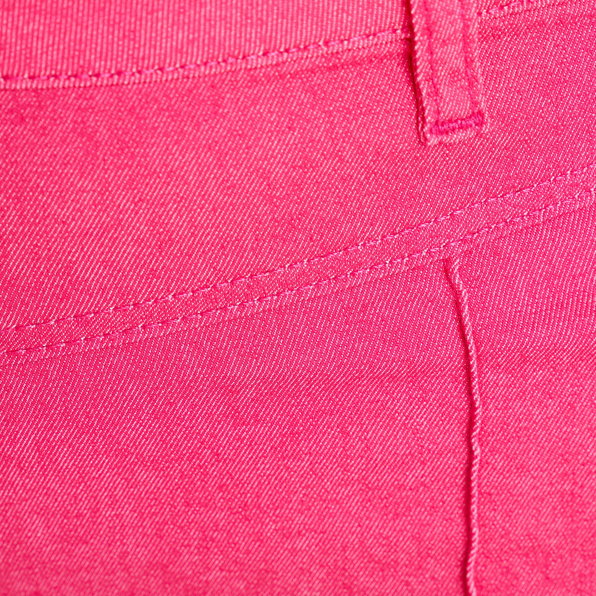 Pantacourt taille standard rose framboise femme