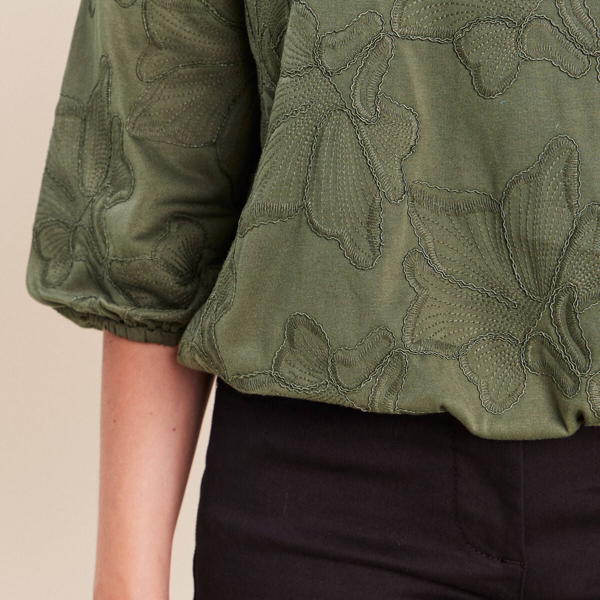 Blouse col rond manches 3/4 bas resserr&eacute; vert kaki femme