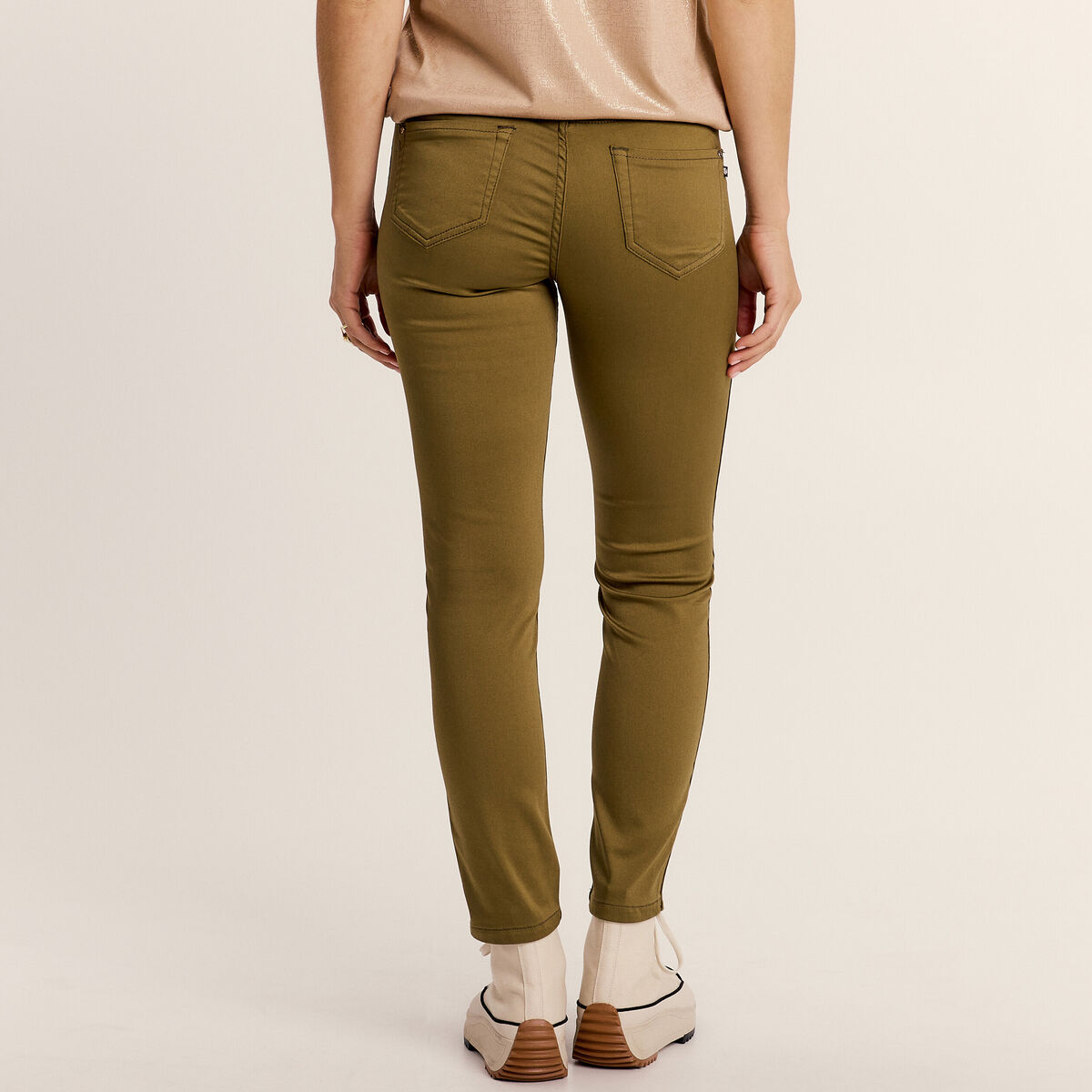 Pantalon enduit r&eacute;versible couleur bronze femme