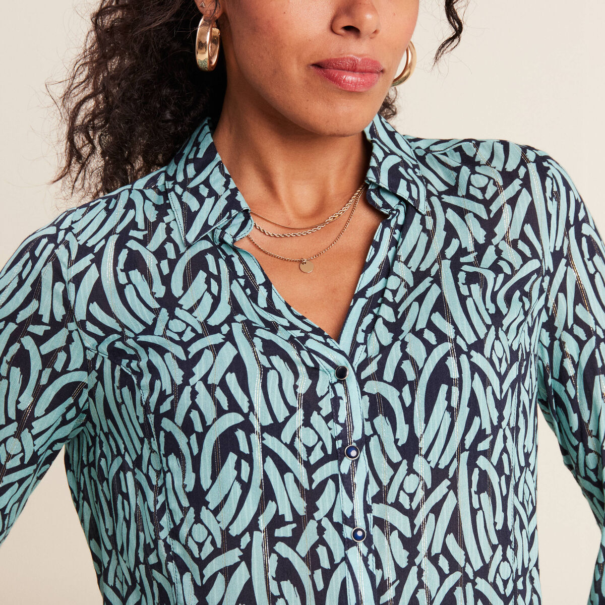 Chemise manches longues bleu ciel femme