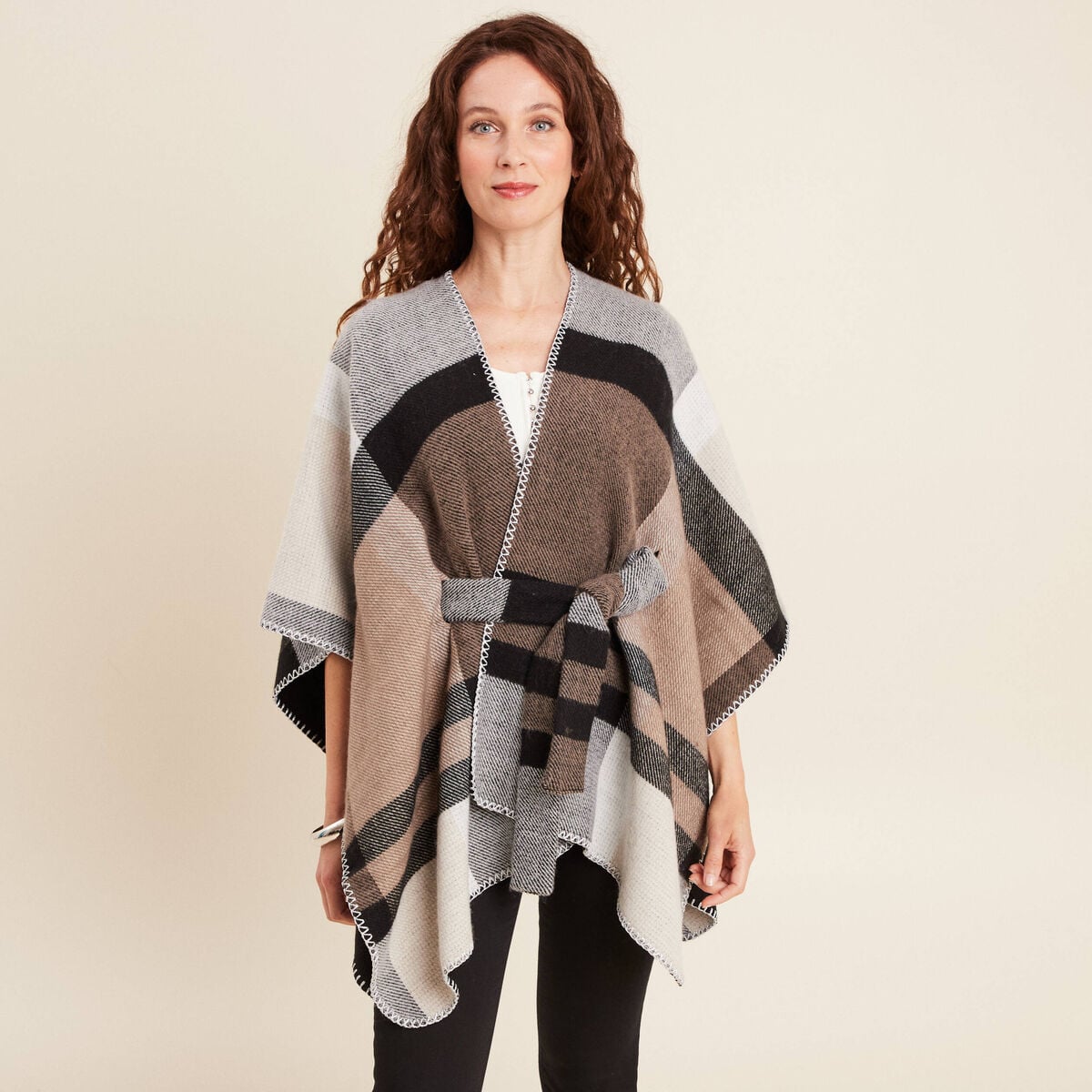 Poncho r&eacute;versible ceintur&eacute; noir femme