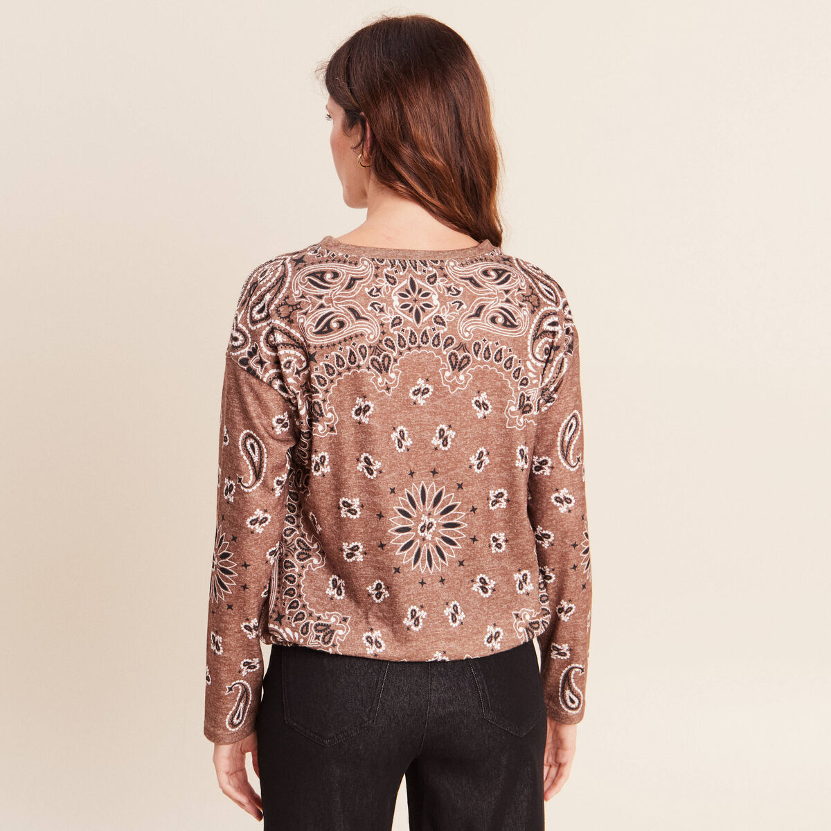 Pull col rond manches longues strass marron femme