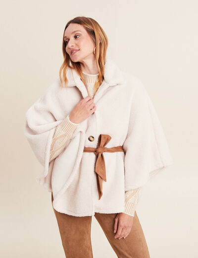 Poncho boutonn&eacute; ceintur&eacute; ecru femme