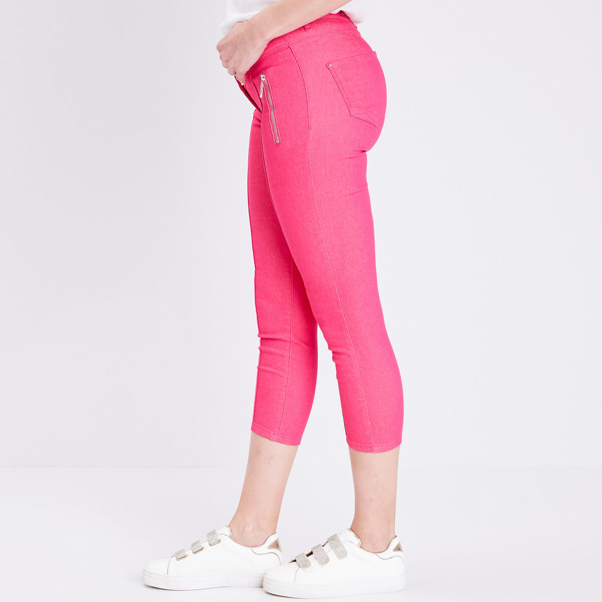 Pantacourt taille standard rose framboise femme