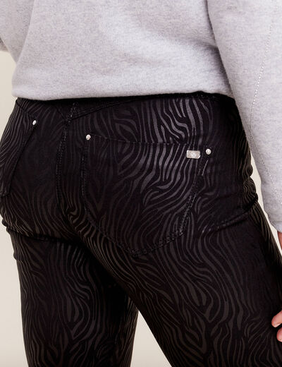 Pantalon ajusté enduit denim noir femme