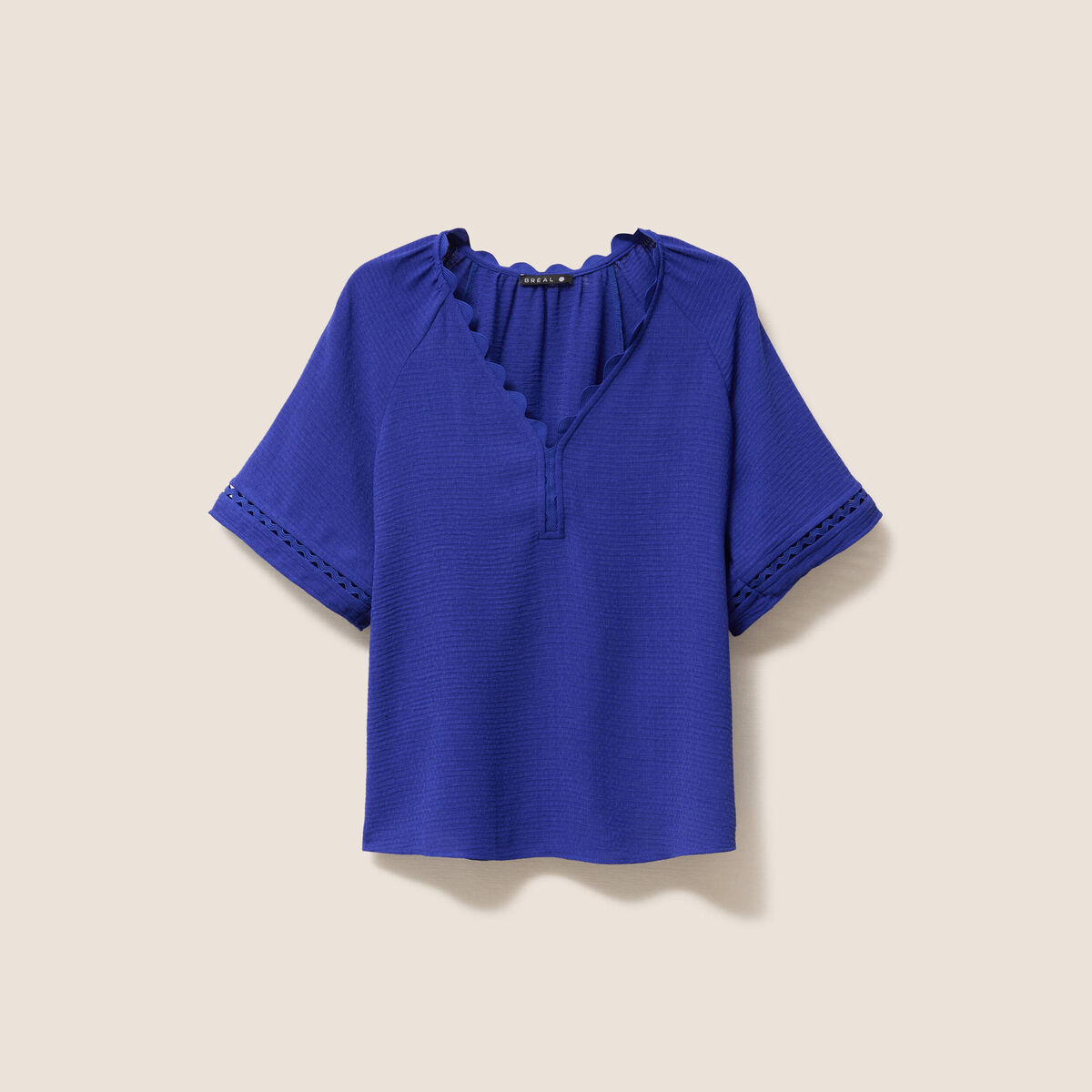 Blouse fluide col v manches courtes bleu fonc&eacute; femme